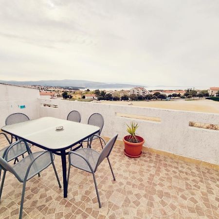 Apartments Nada Krk Town Exterior foto